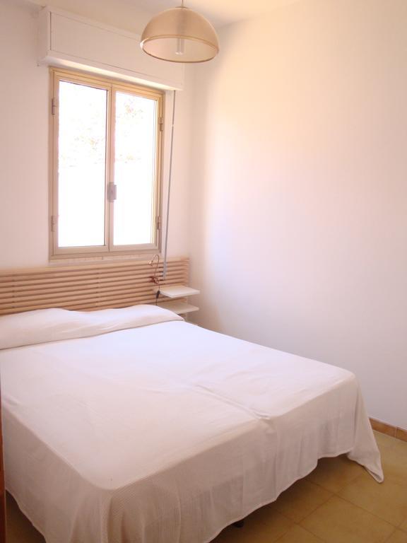 Cala Vigliena Il Sole Negli Occhi Villa Punta Braccetto Room photo